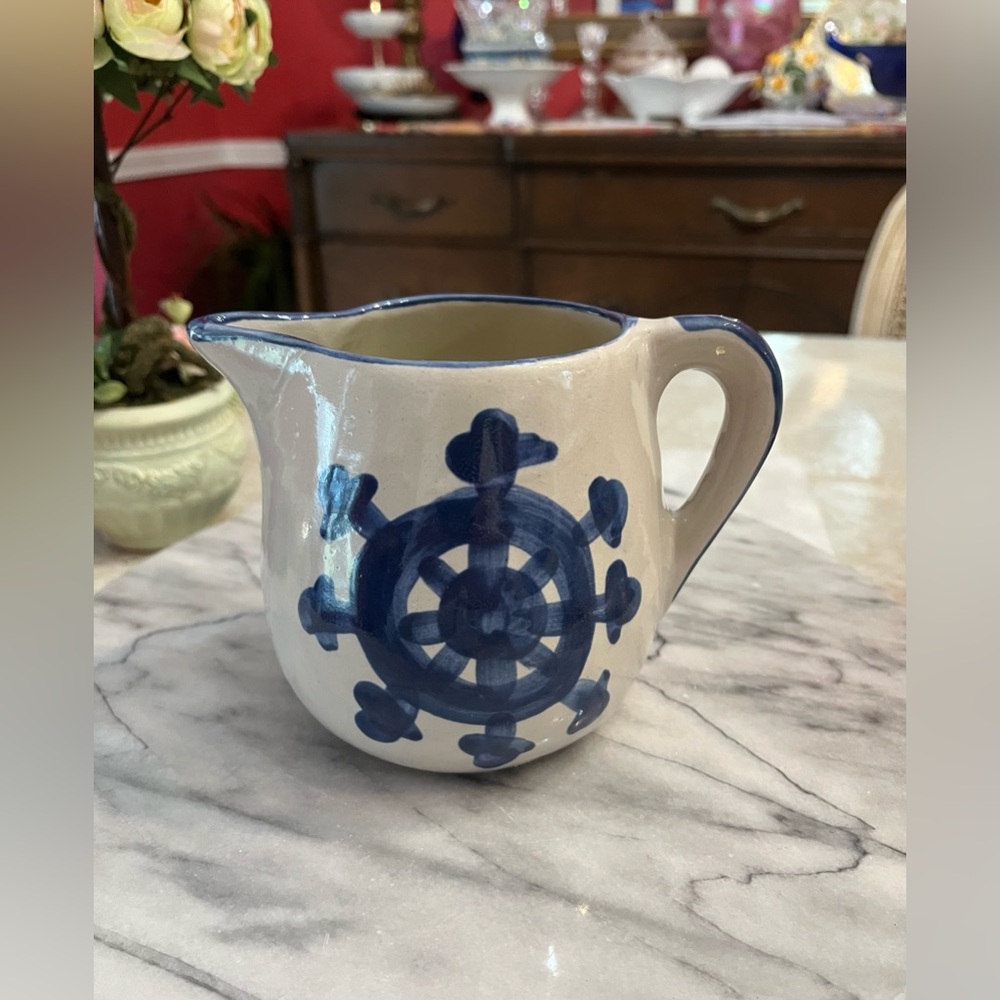 Louisville Stoneware Pottery Pitcher Blue At the Helm Steering Wheel Nautical - Picture 5 of 12